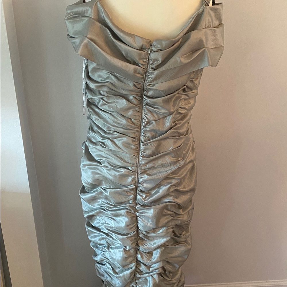 Cachet size 14 off shoulder silver/grey  Runched formal dress - Picture 8 of 11